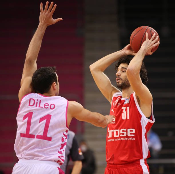 还有在国际 还有在国际