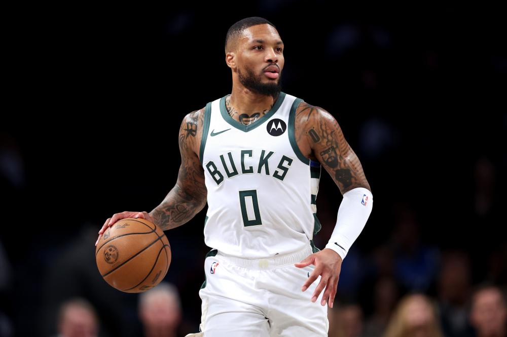 引发观众的 引发观众的