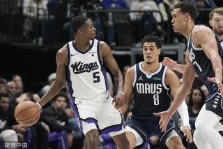 在职业足球 在职业足球