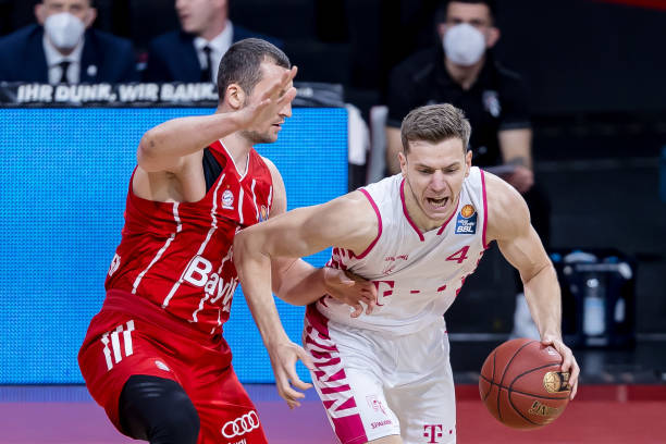 穆杰莱虽然 穆杰莱虽然